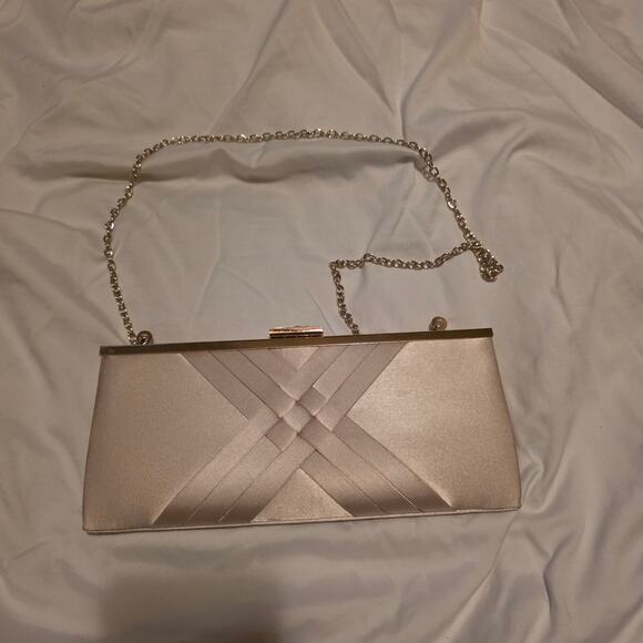 I.N.C. International Concept Kelsie Clutch - Picture 1 of 7